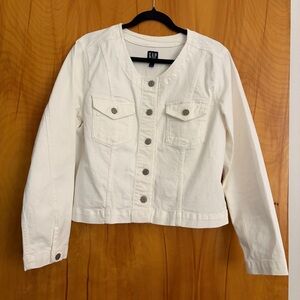 GAP Women's Cream Button-Up Denim Jacket
